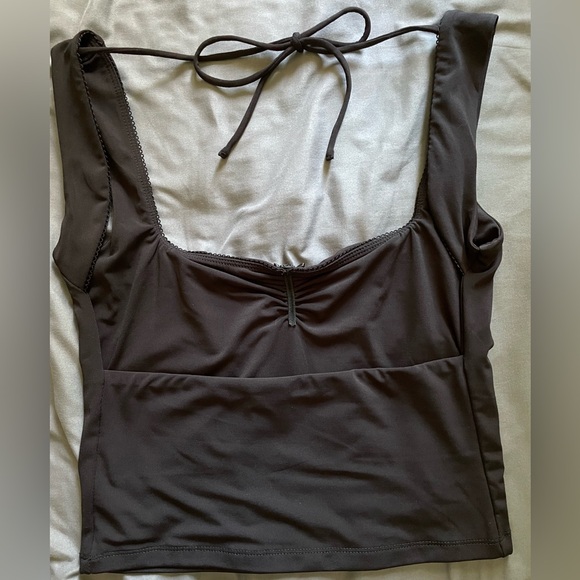 Garage open back ruched tank top - Picture 2 of 2